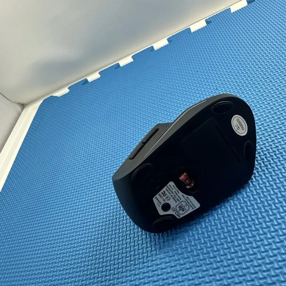 Bluetooth Wireless Vertical Mouse Black - Silent Noiseless Ergonomic Design